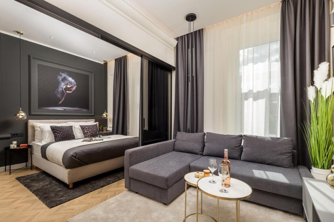 Luxury Number 1 Apartments Rijeka Luaran gambar