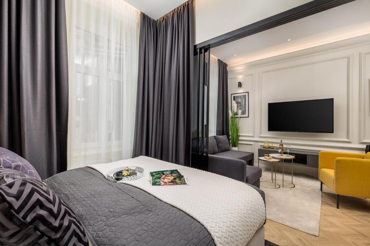 Luxury Number 1 Apartments Rijeka Luaran gambar